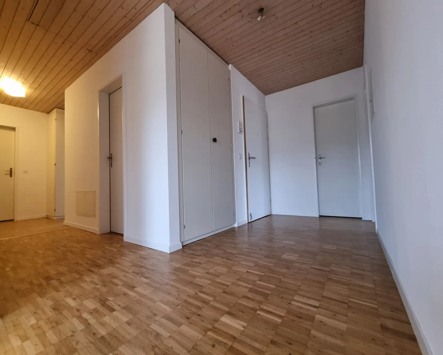 Maisonette apartment on two floors in the village center! - Photo 4 of 6