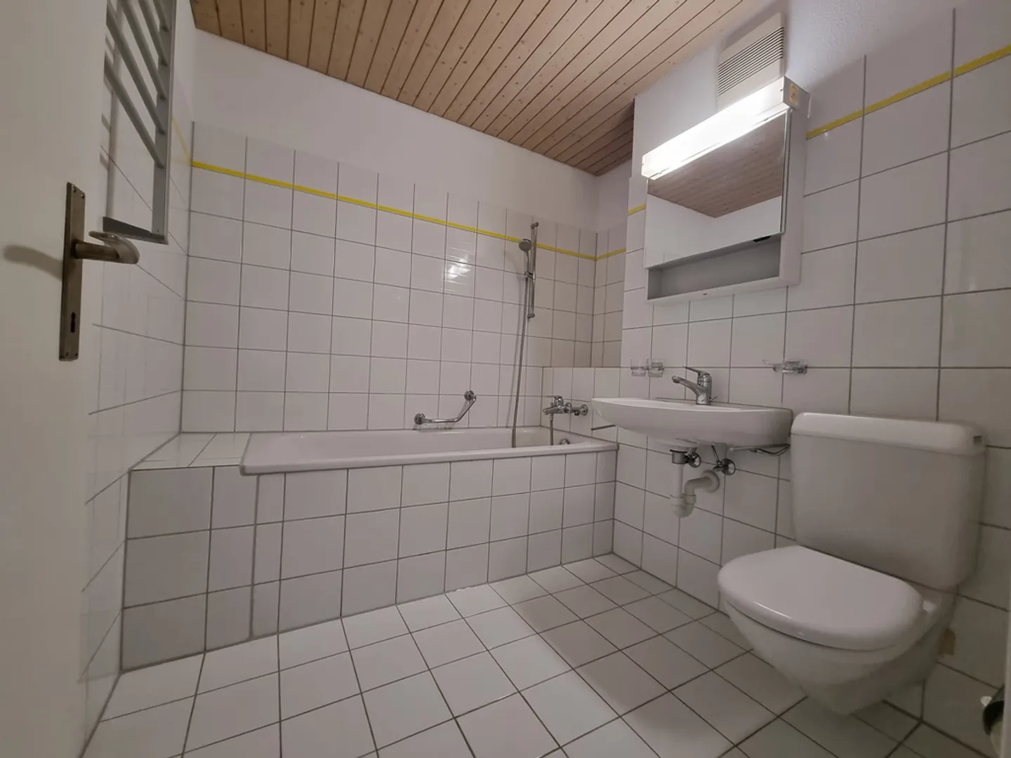 Maisonette apartment on two floors in the village center! - Photo 6 of 6