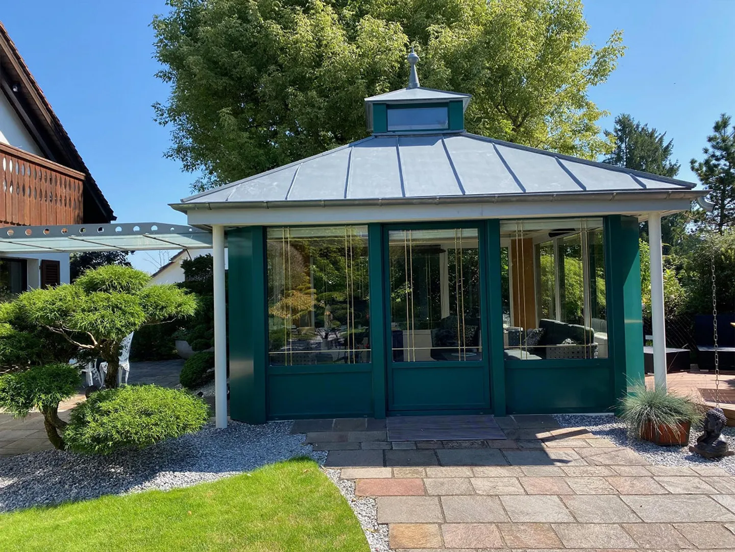 Casa unifamiliare con padiglione nel giardino giapponese - Foto 8 di 21