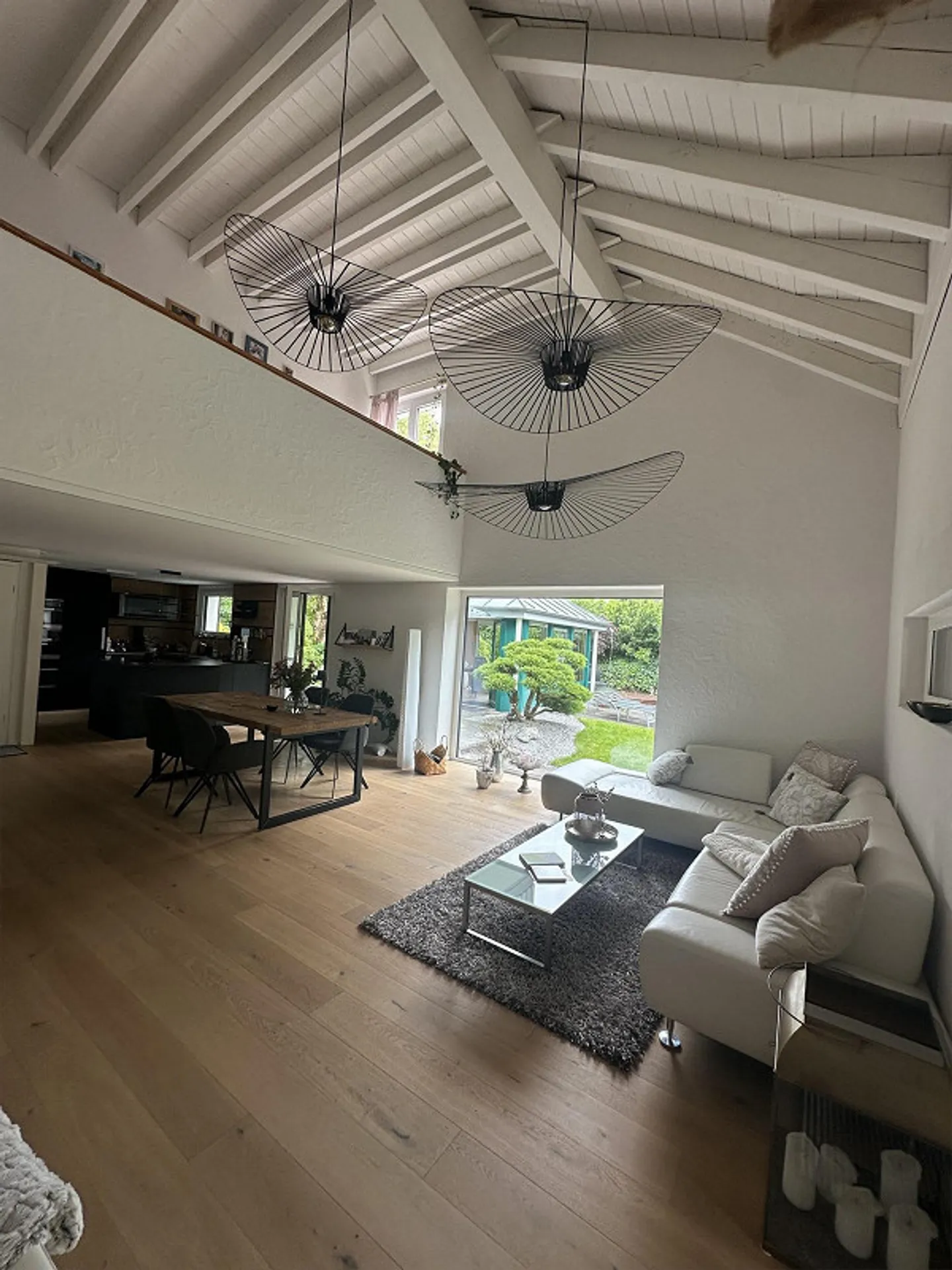 Casa unifamiliare con padiglione nel giardino giapponese - Foto 11 di 21