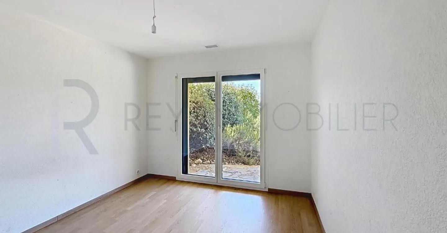 Appartement Charmant avec Jardin - Photo 8 sur 10