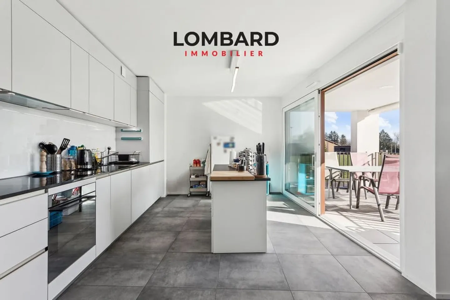 Spacieux appartement de 3.5 pièces au 2ème étage - Photo 2 sur 6