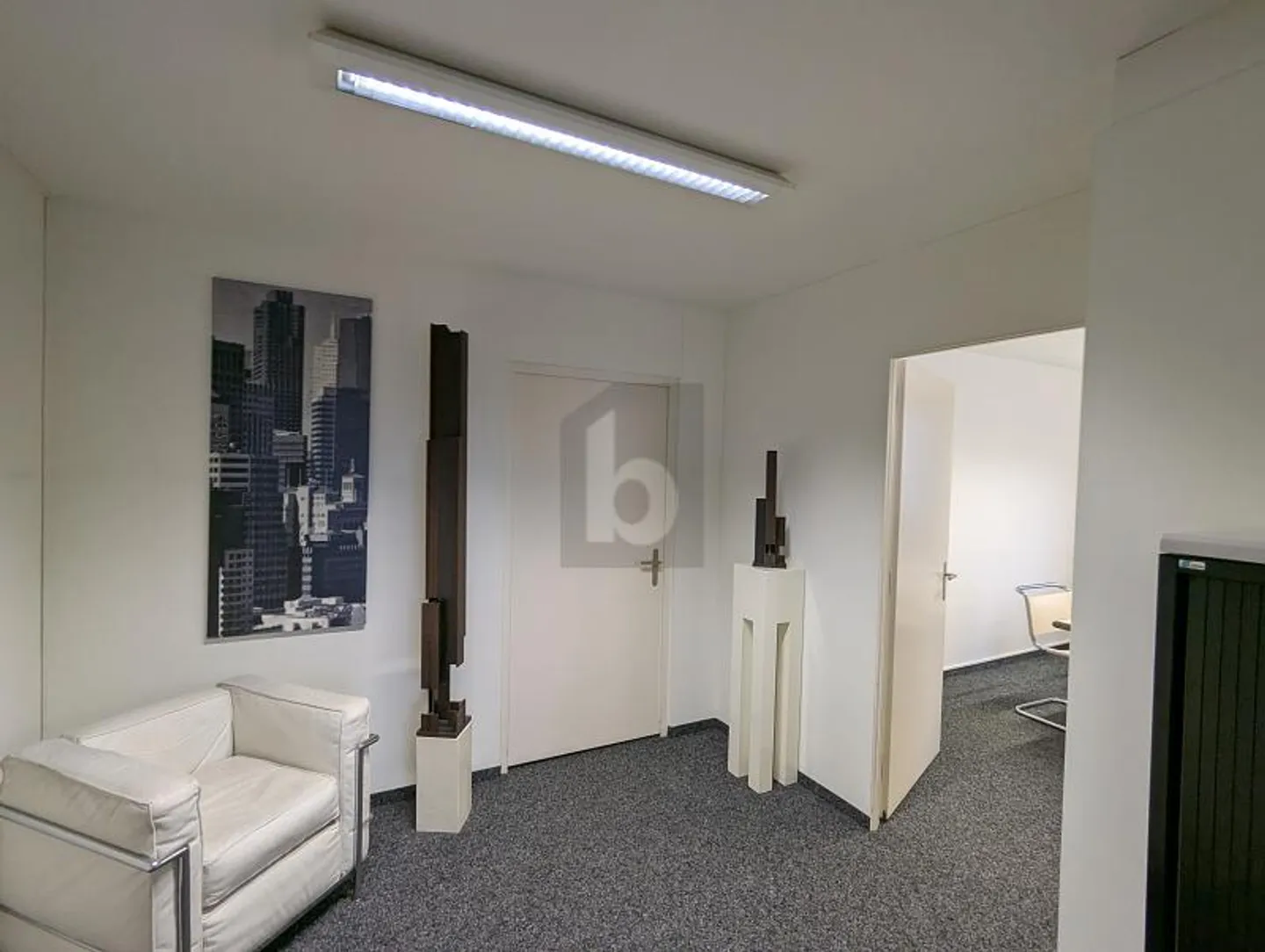 MEUBLÉ ET DANS UN EMPLACEMENT DE CHOIX - Photo 1 sur 6