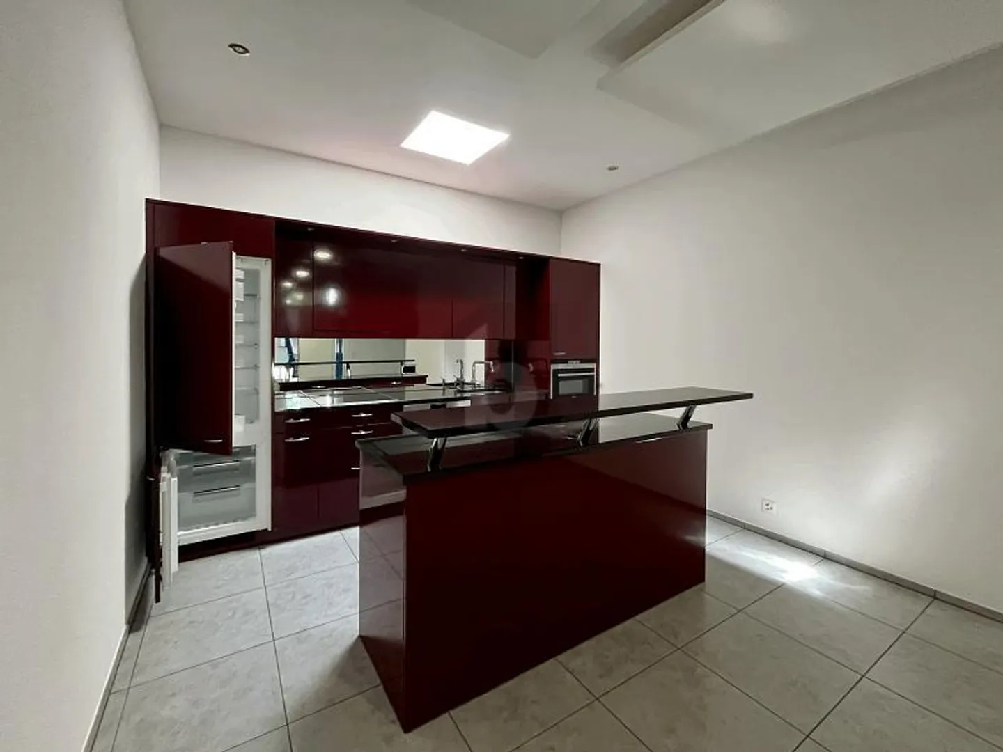 TOP AUSGESTATTET, MODERN UND VIEL PLATZ - Foto 4 von 6