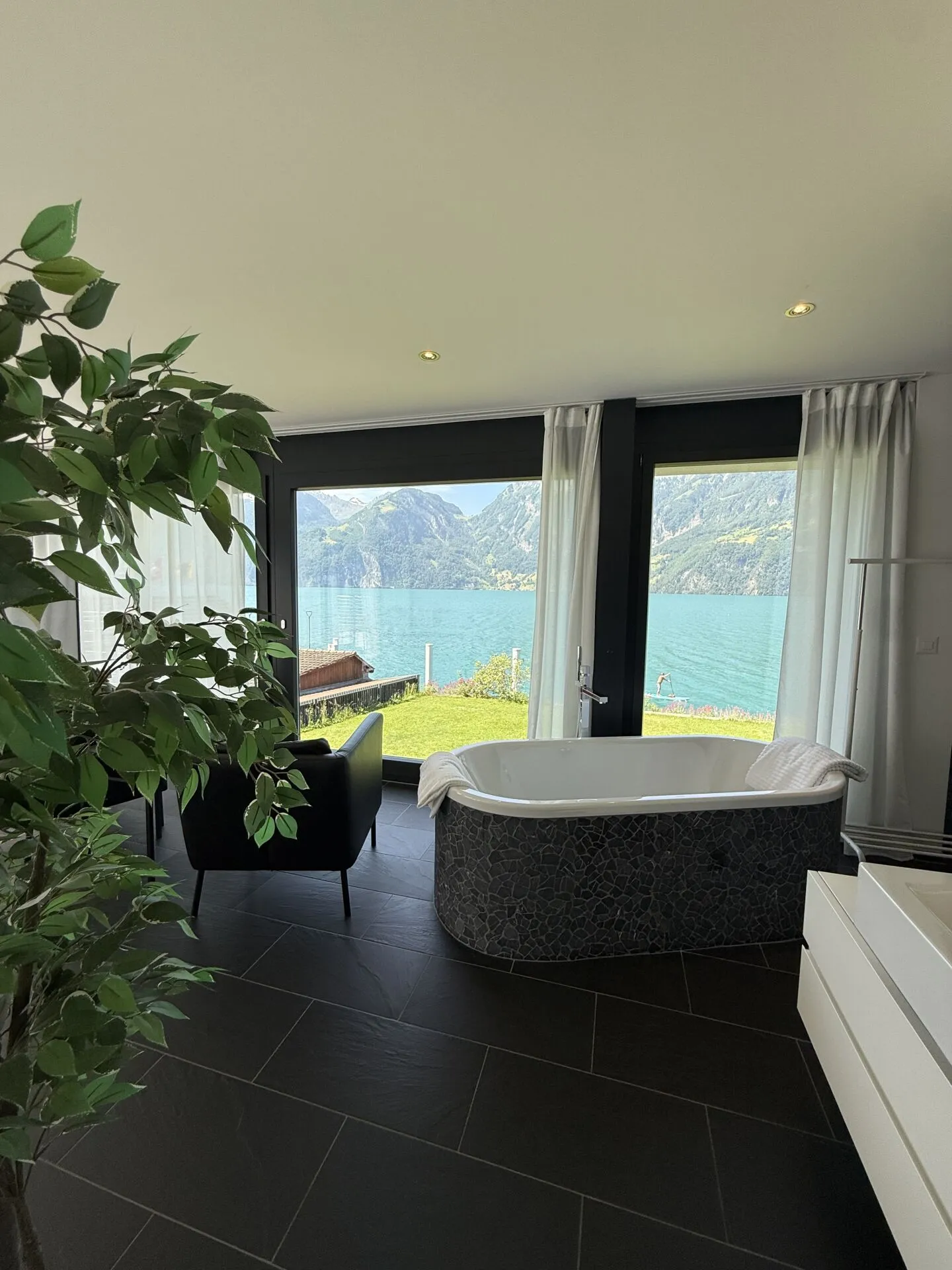 Luxusvilla am Vierwaldstättersee - Foto 6 von 12