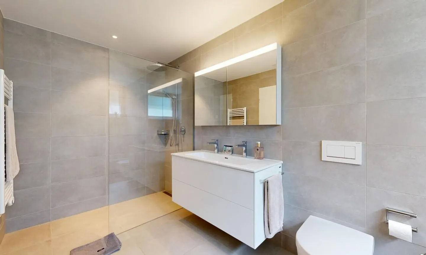 Exclusive terrace apartment with 104 m² terrace and alpine view - Photo 9 of 11