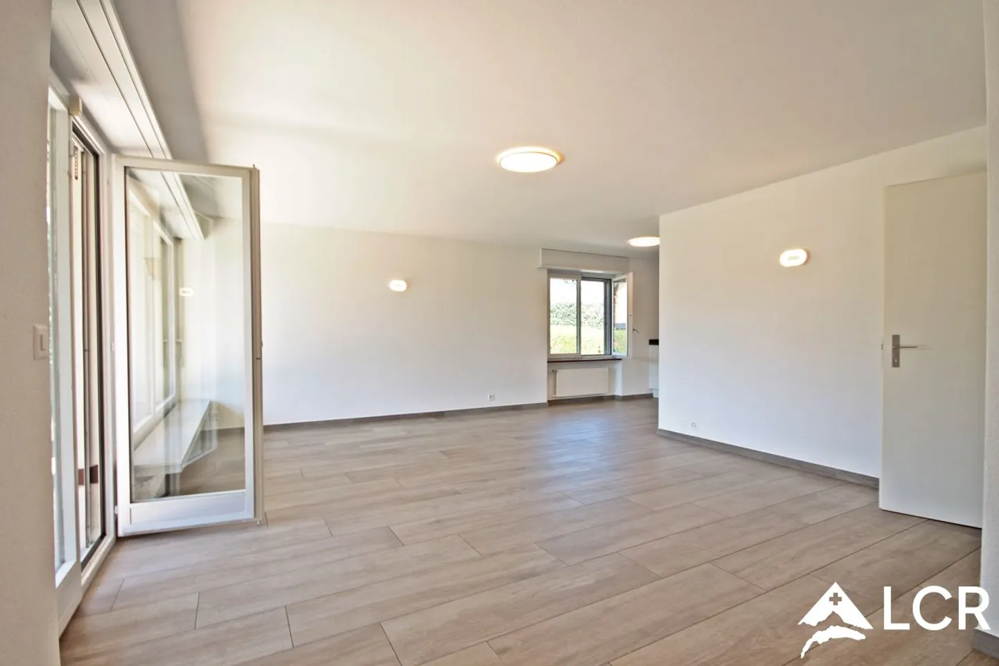 Magnifica villa 8,5p / 6 camere + ufficio / Giardino - Foto 4 di 13