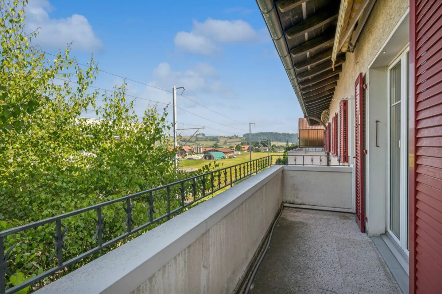 Casa multifamiliare versatile con quattro unità abitative e numerose possibilità - Foto 12 di 13