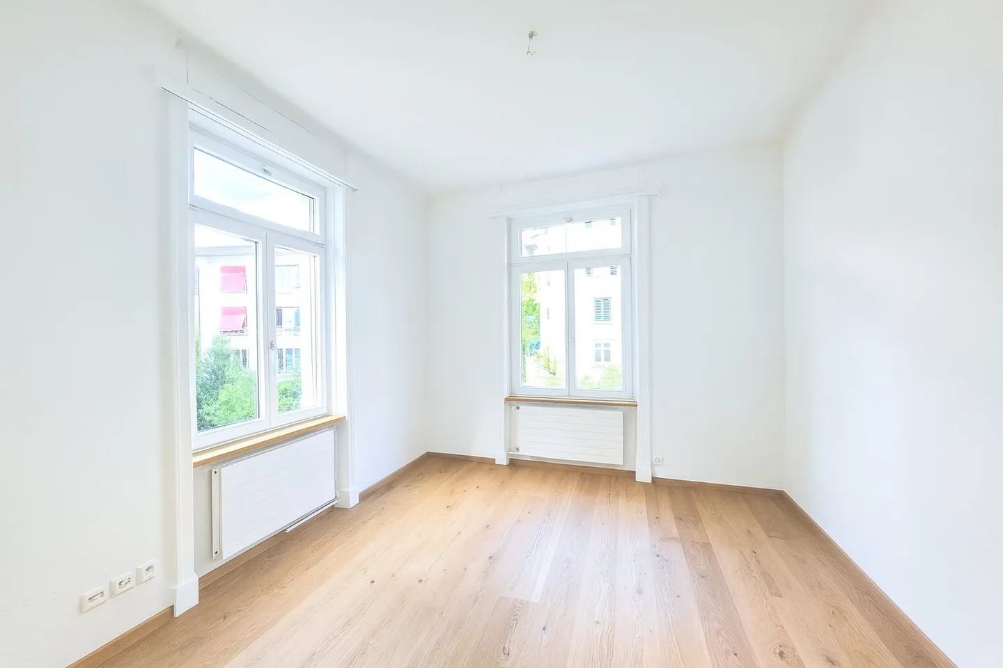 Première location d'un appartement de 5 pièces de rêve dans un ancien bâtiment après rénovation complète - Photo 11 sur 17