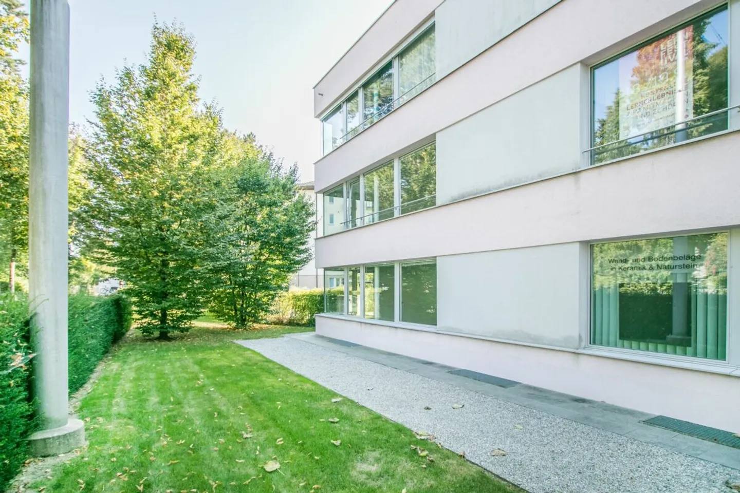 Spazio commerciale di circa 37 m² nel cuore di Winterthur vicino alla stazione principale - Foto 4 di 5