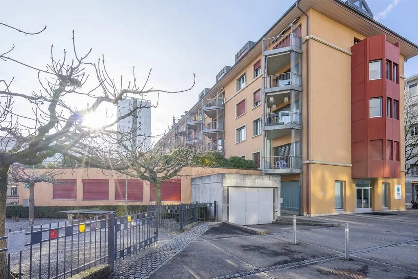 Vielseitige Gewerbefläche in Bern - Foto 1 von 10
