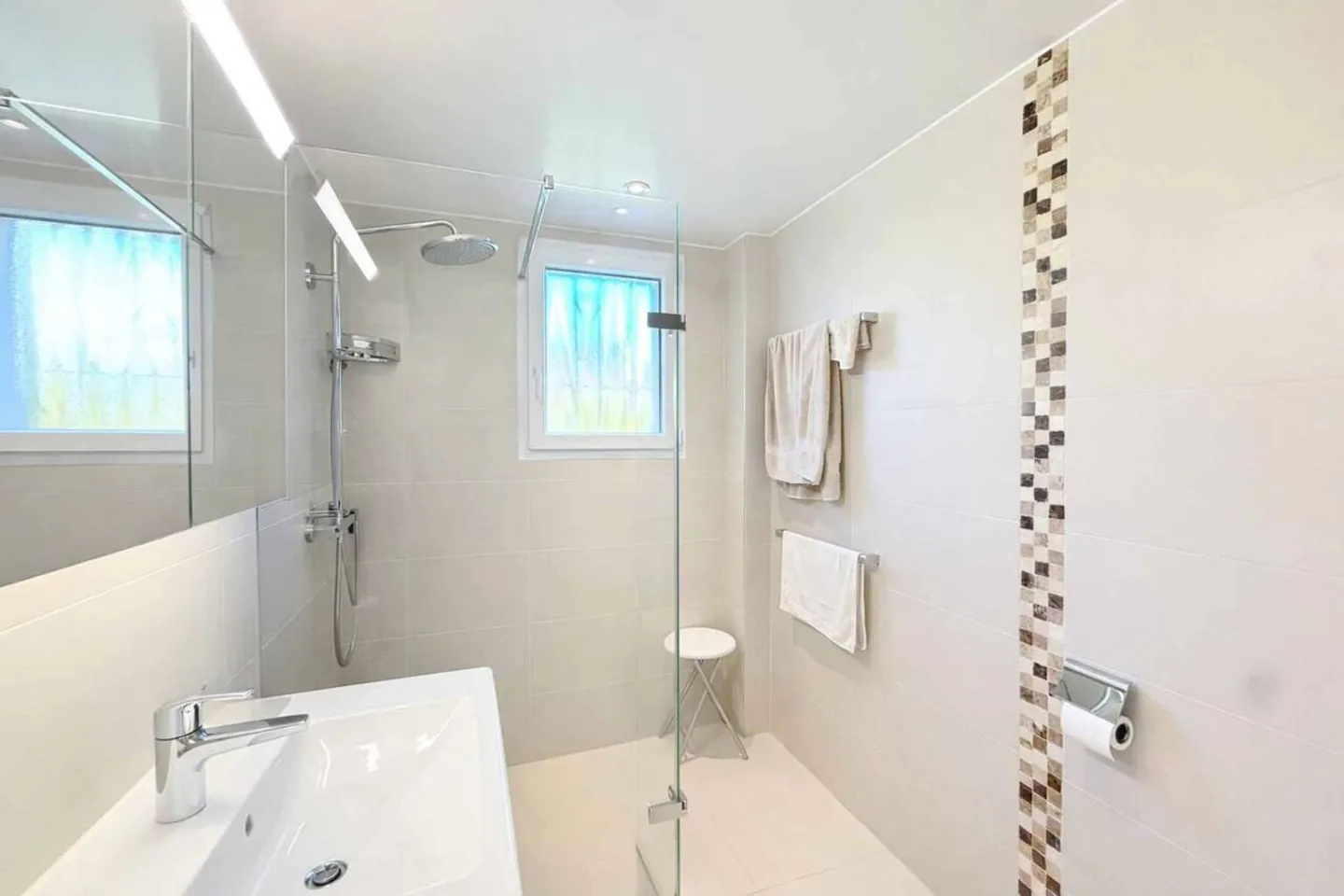 Villa familiare di 5 stanze su 808 m² di terreno alberato, Morges - Foto 12 di 13