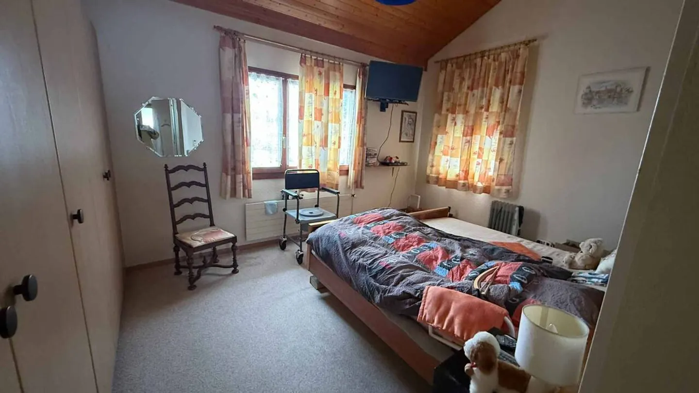 Maison à deux logements avec grand terrain - Photo 7 sur 13