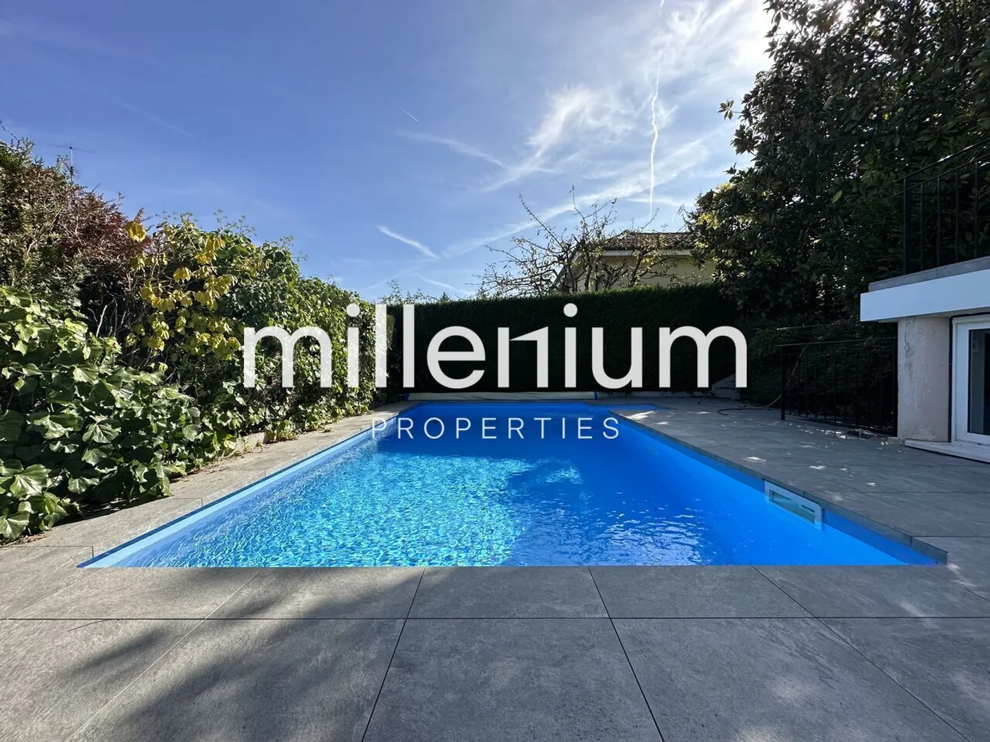 Bella casa indipendente con piscina - Foto 2 di 2