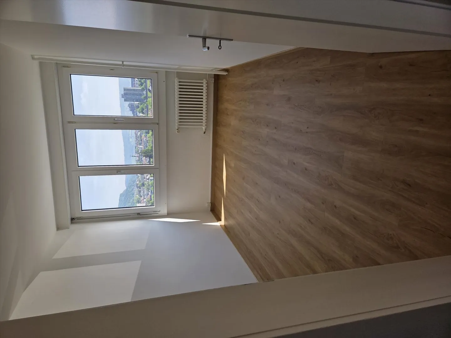 Helle 4½-Zimmer-Wohnung mit Balkon - Foto 9 von 10