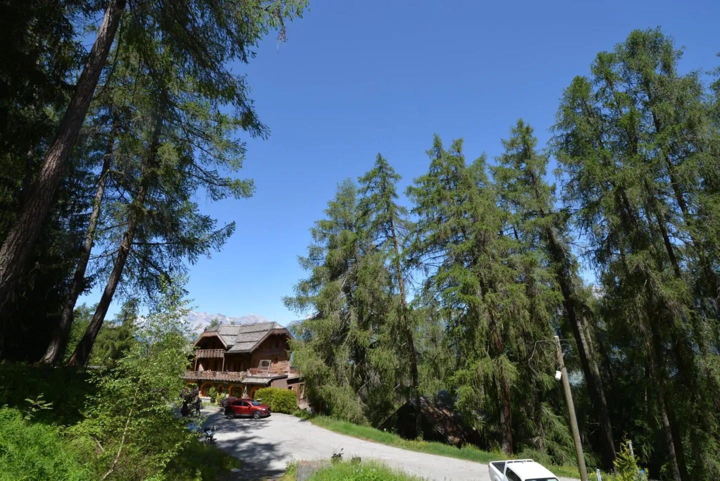 Café-Restaurant avec Appartements - Photo 6 sur 12