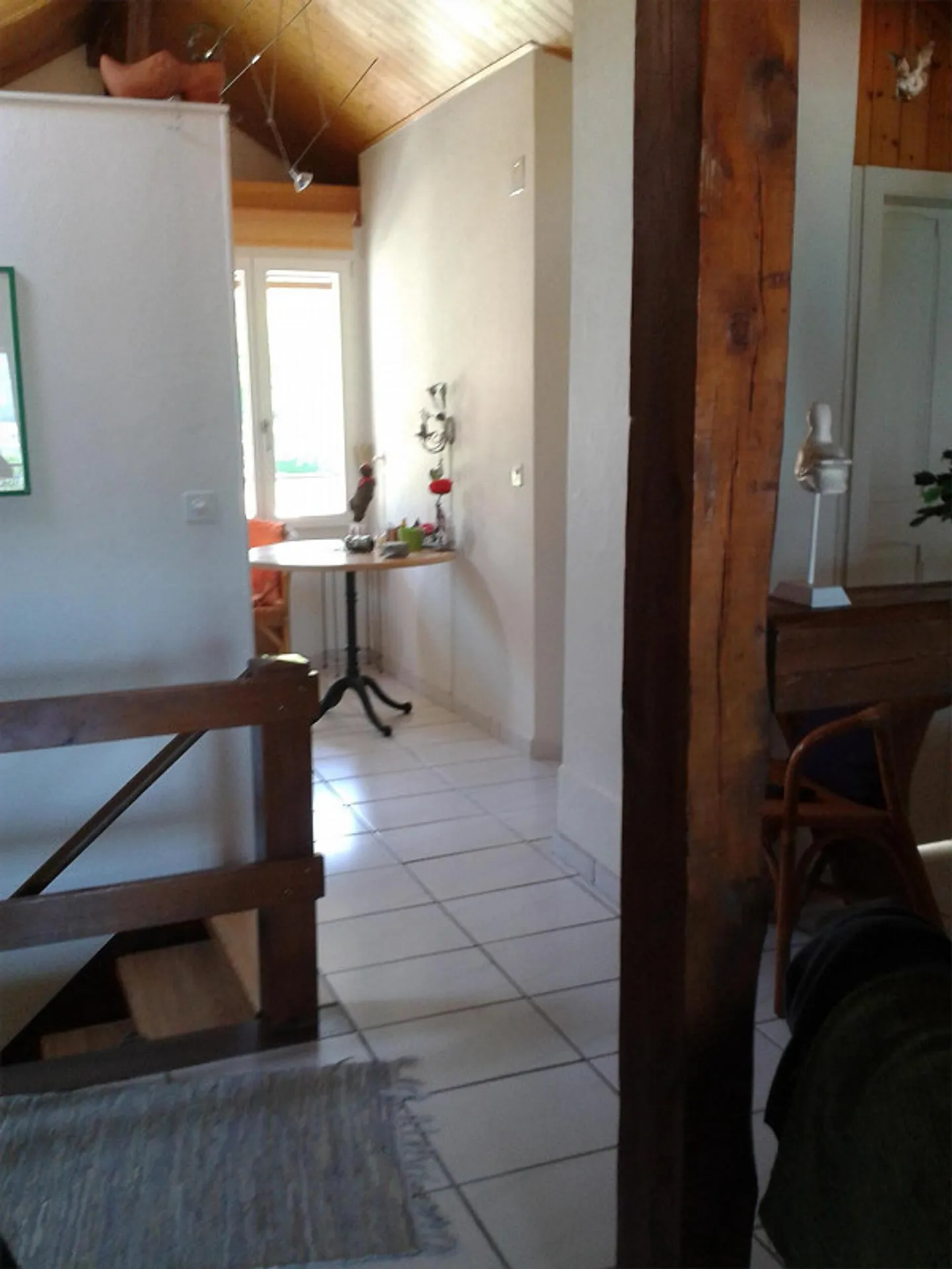 Appartement de 3 pièces avec vue - Photo 3 sur 4