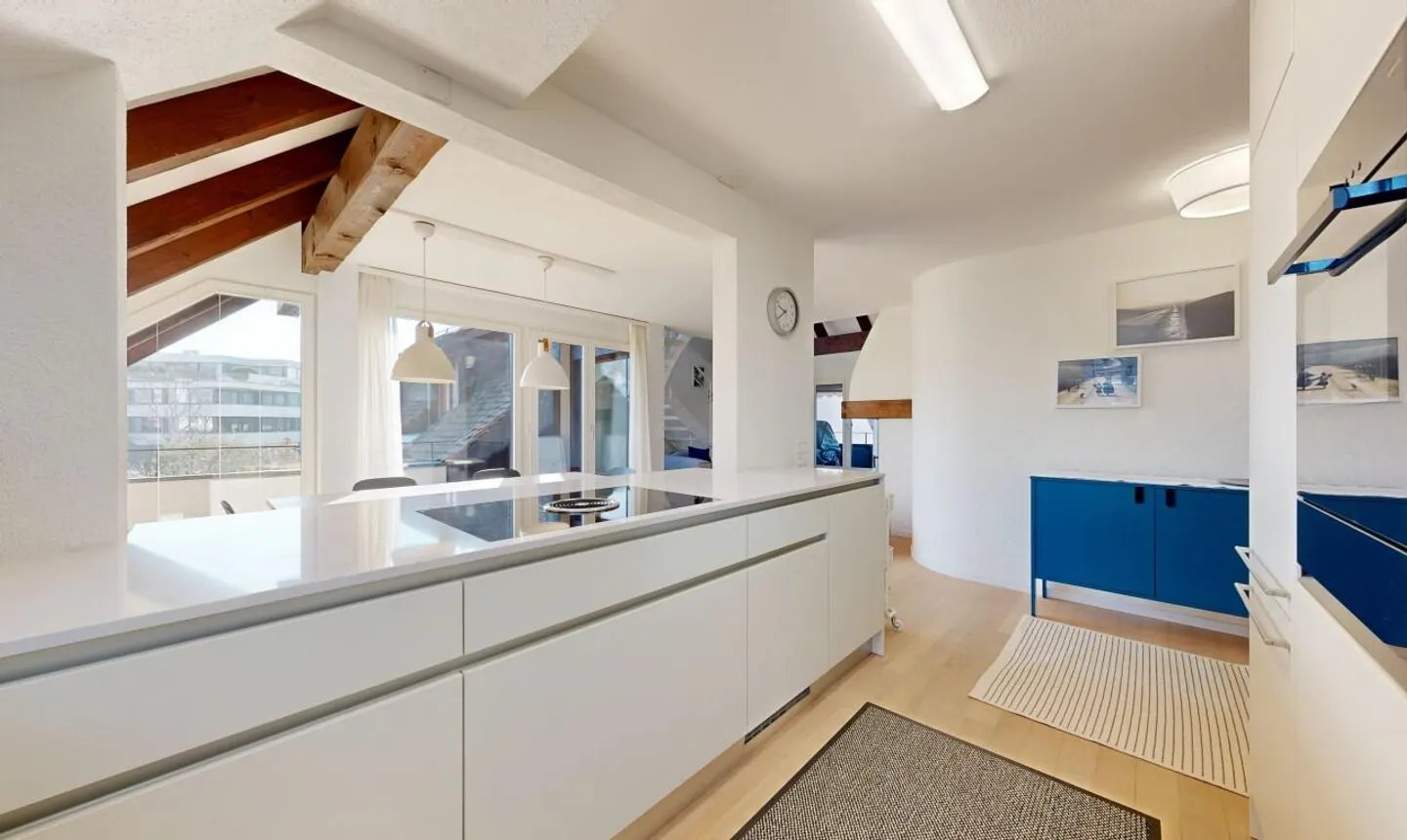 Light-flooded penthouse duplex in a quiet location in Zurich-Witikon - Photo 1 of 11