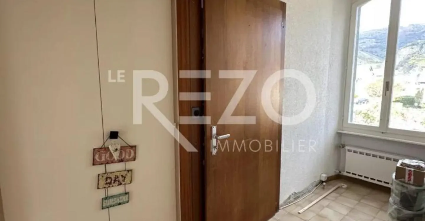 Appartement Charmant près de la Gare - Photo 2 sur 10