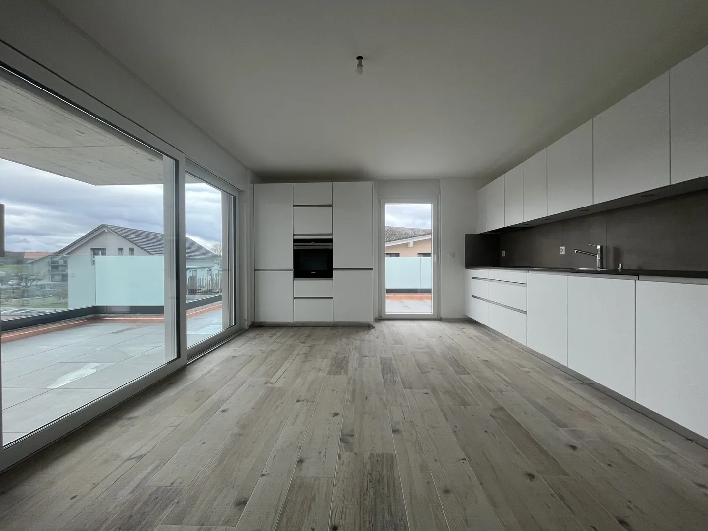 Magnificent 3.5 rooms with private garden and unobstructed view - Photo 3 of 8