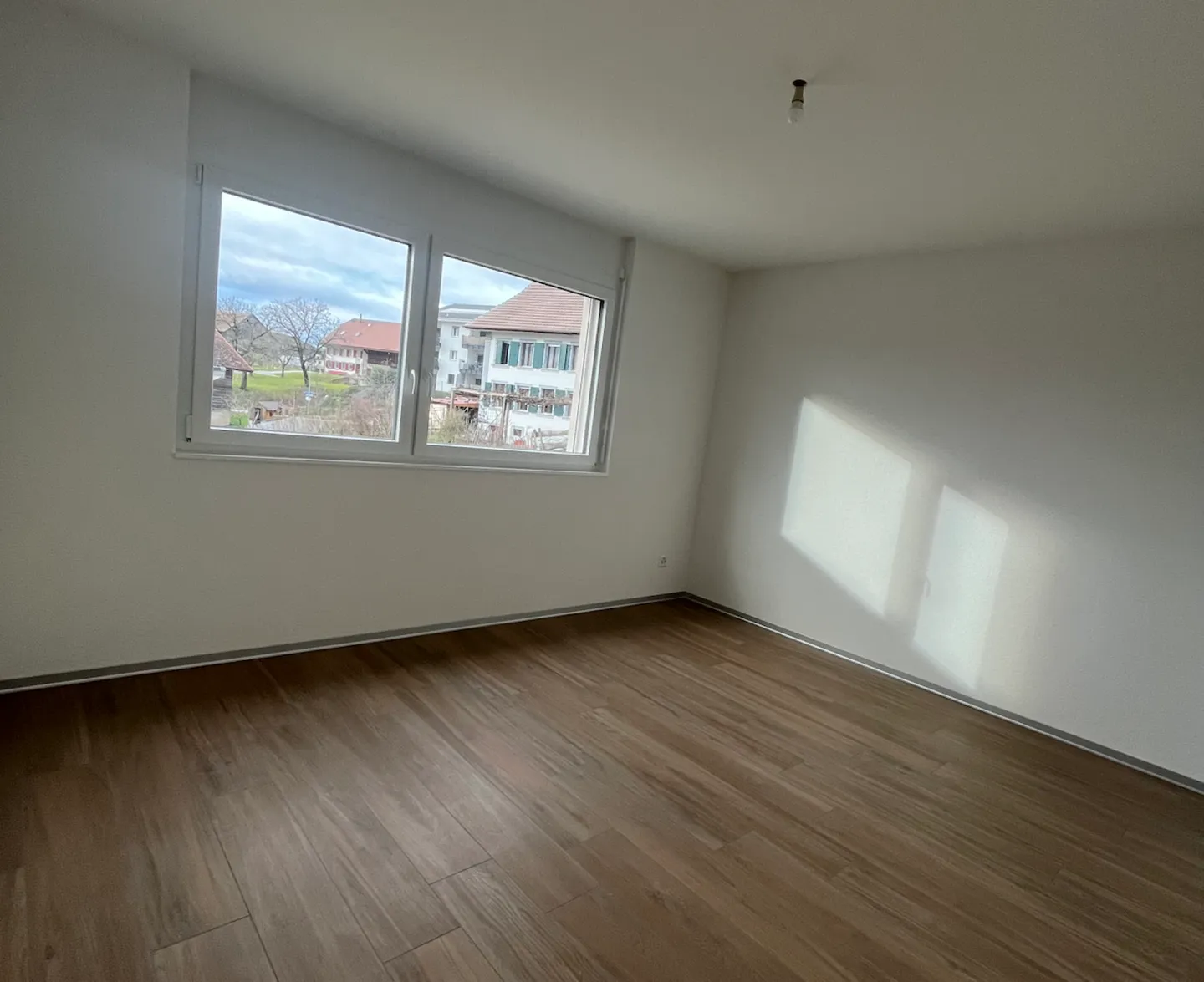 Magnificent 3.5 rooms with private garden and unobstructed view - Photo 5 of 8