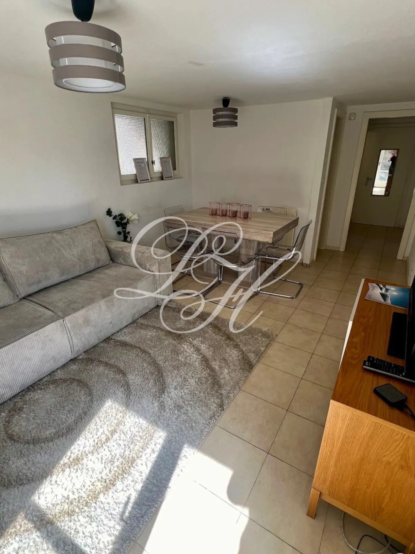 Schöne Wohnung mit Terrasse und unabhängigem Studio - Foto 4 von 10