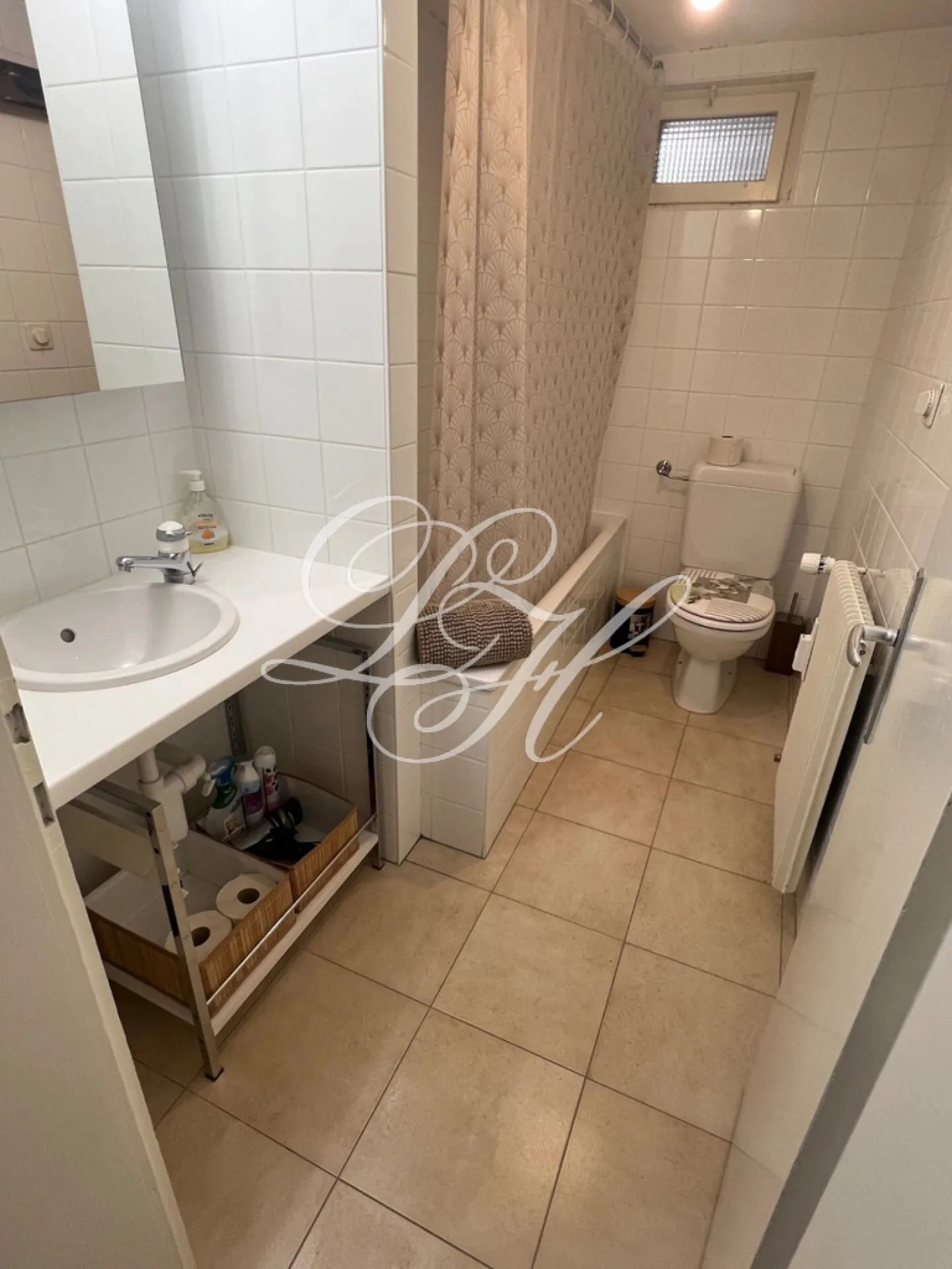 Schöne Wohnung mit Terrasse und unabhängigem Studio - Foto 9 von 10