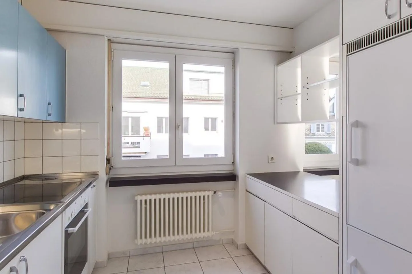 Ampio appartamento di 4,5 locali vicino al lago a Küsnacht - Foto 5 di 8