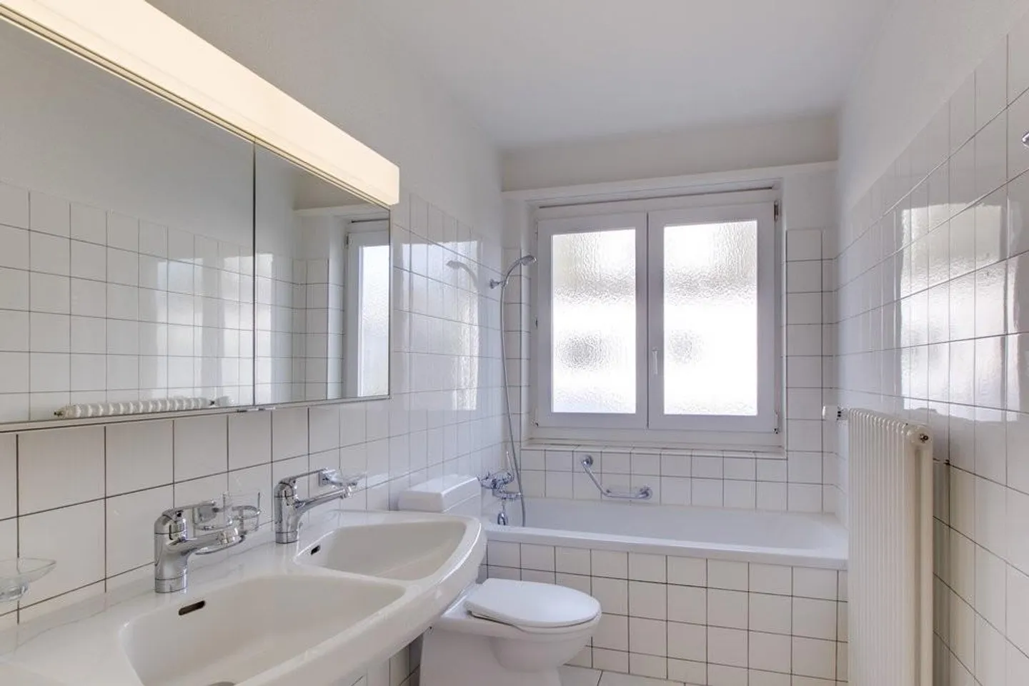 Ampio appartamento di 4,5 locali vicino al lago a Küsnacht - Foto 8 di 8