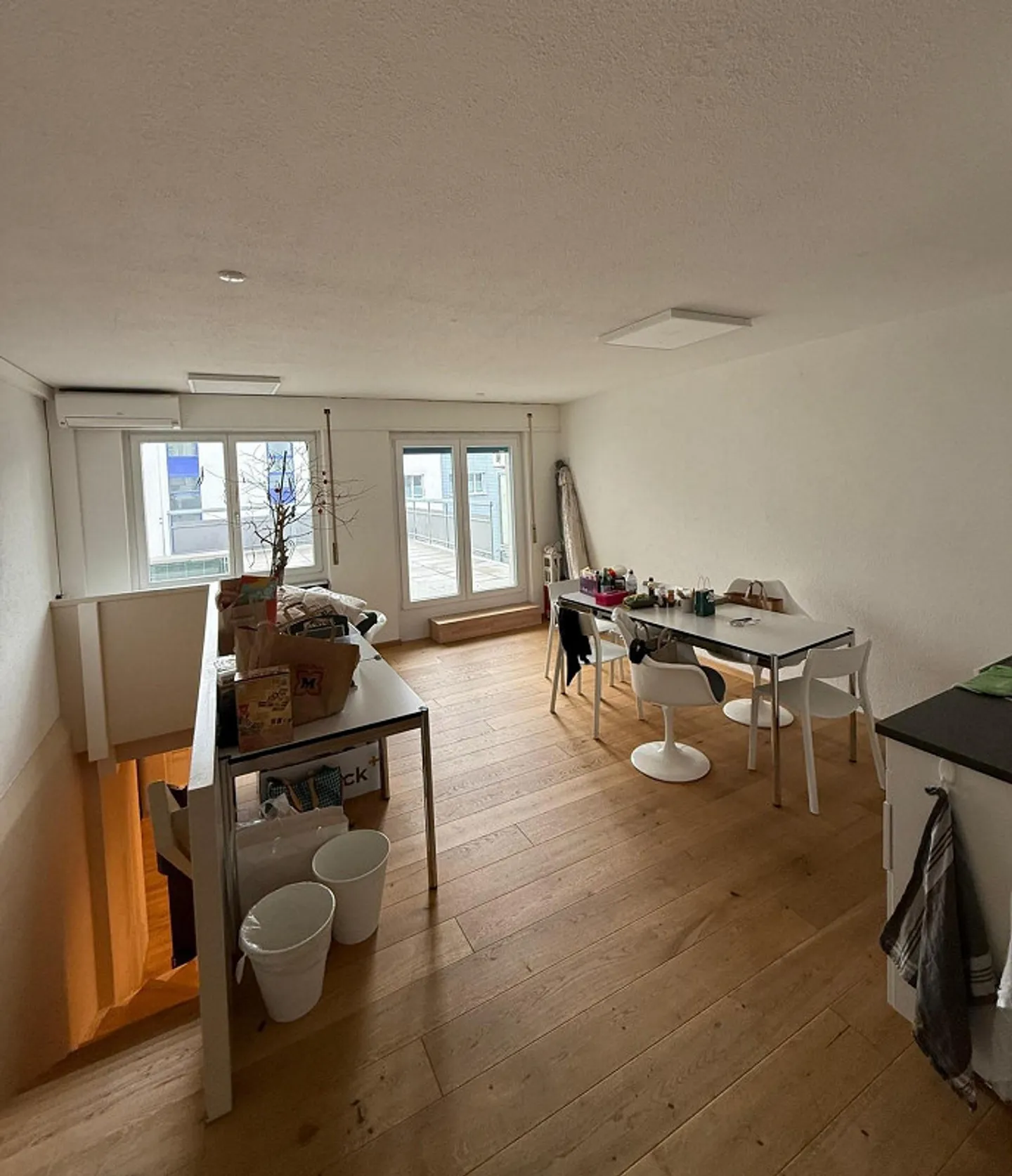 Spazio commerciale moderno in una posizione centrale - Foto 7 di 10