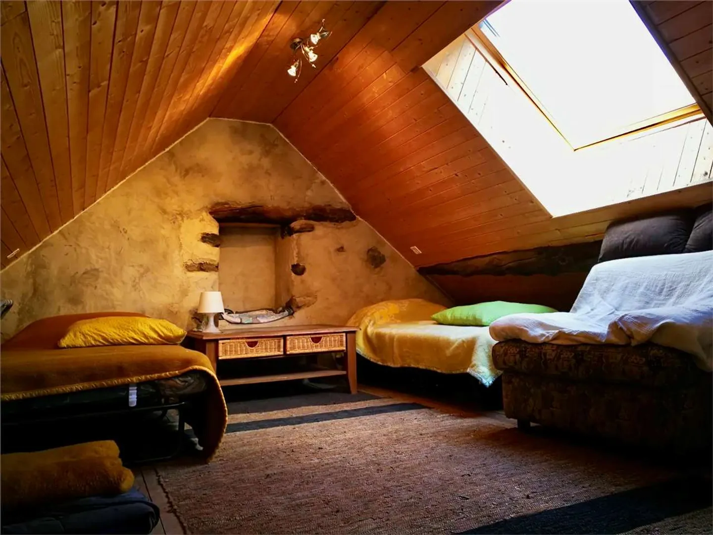 Tipica casa ticinese con Grotto e mansarda nel cuore di Campo Blenio - Foto 3 di 12