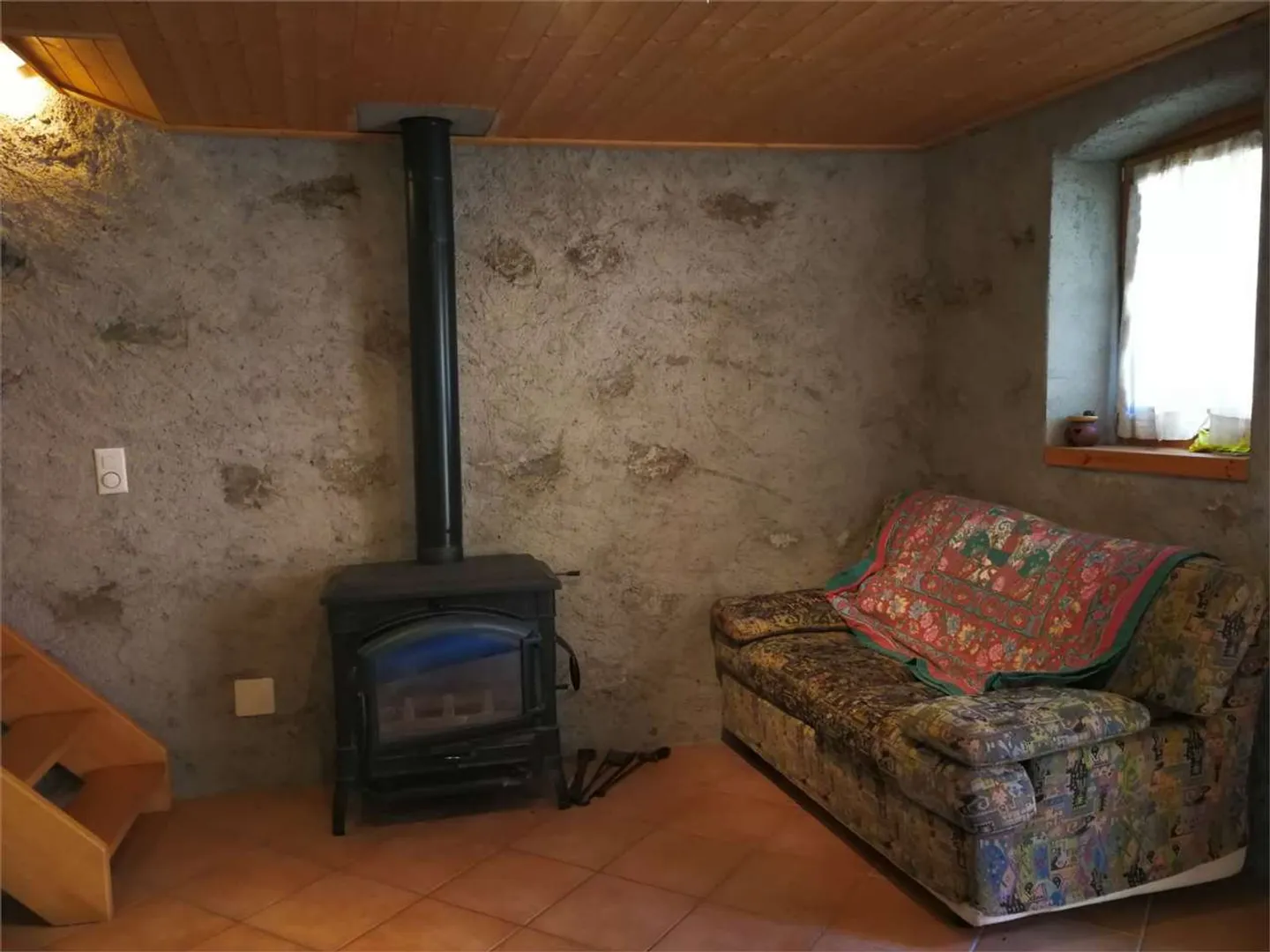 Tipica casa ticinese con Grotto e mansarda nel cuore di Campo Blenio - Foto 4 di 12