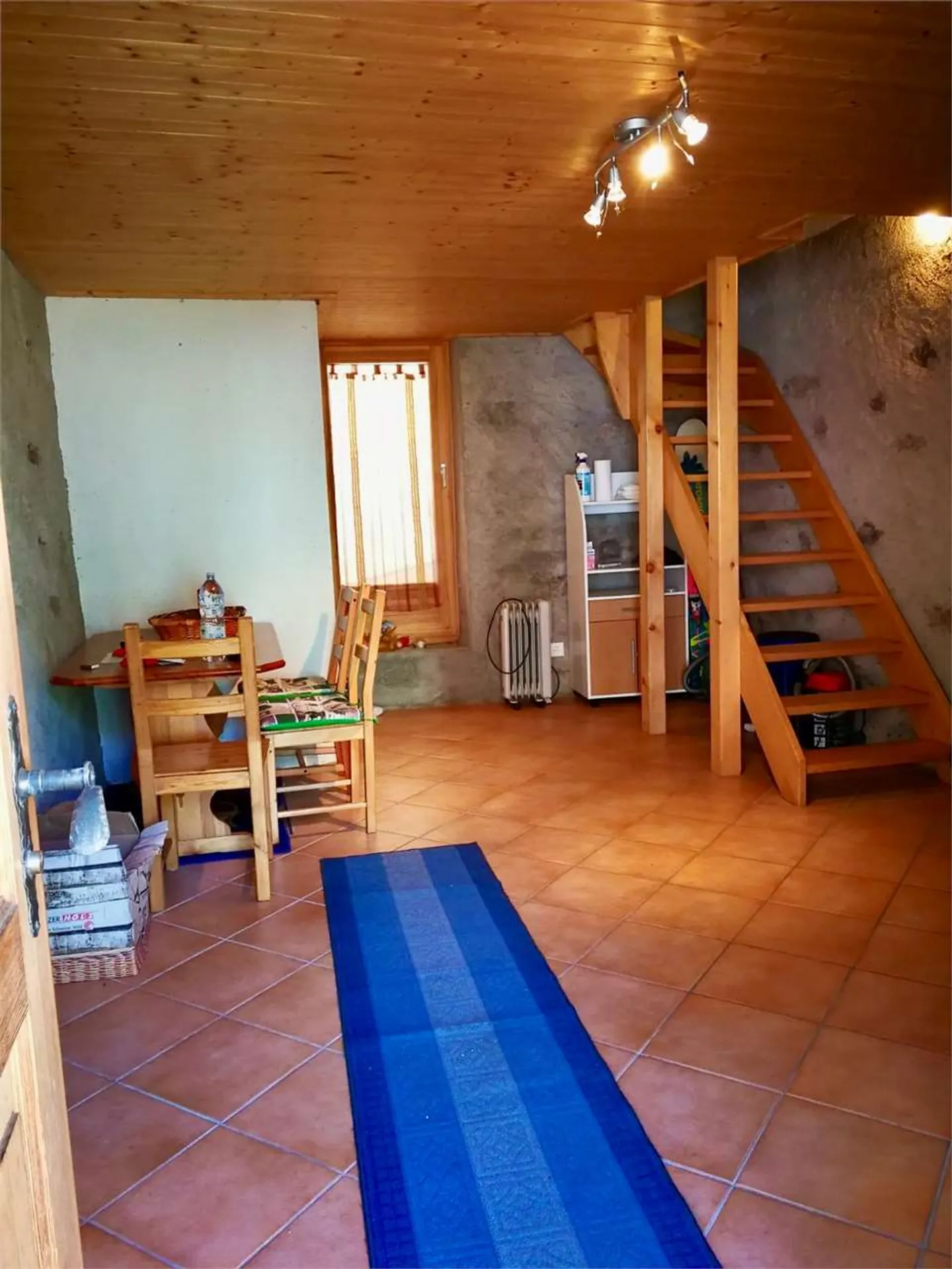 Tipica casa ticinese con Grotto e mansarda nel cuore di Campo Blenio - Foto 10 di 12