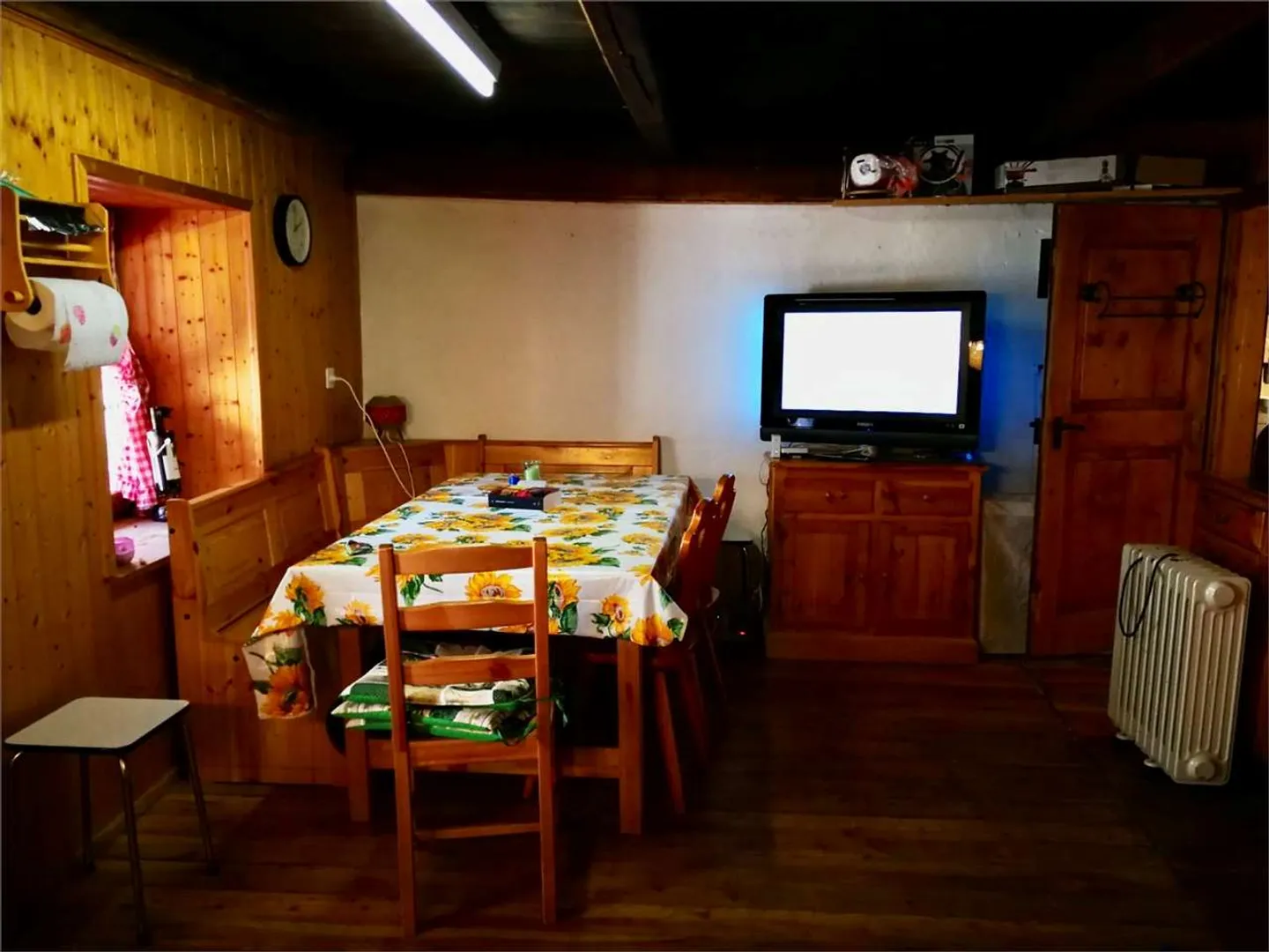 Tipica casa ticinese con Grotto e mansarda nel cuore di Campo Blenio - Foto 12 di 12