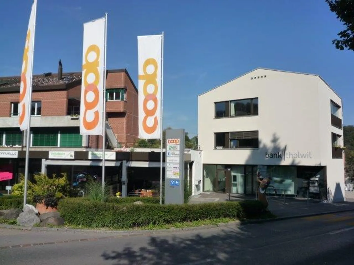 Modernes Gewerberaum im Albispark - Foto 1 von 7