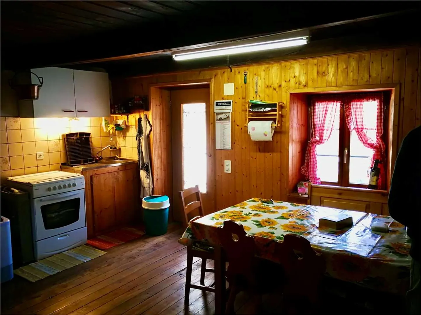 Tipica casa ticinese con Grotto e mansarda nel cuore di Campo Blenio - Foto 6 di 12