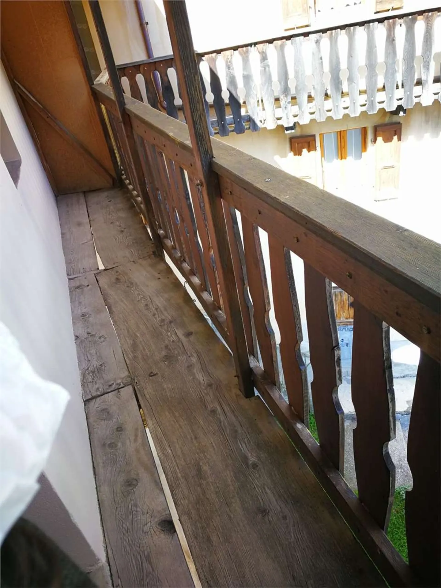 Tipica casa ticinese con Grotto e mansarda nel cuore di Campo Blenio - Foto 9 di 12