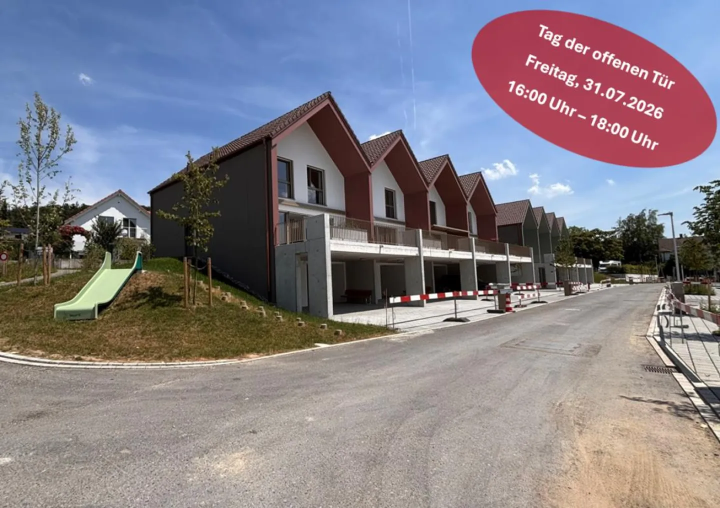 Well-maintained terraced house in Reinach with sunny ambiance - Photo 1 of 13