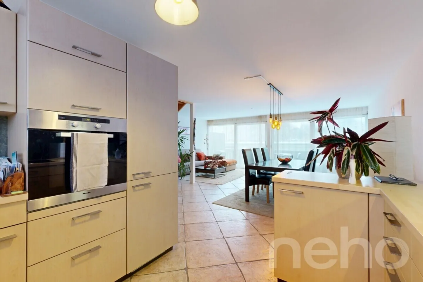 Grand Duplex with Private Garden in La Chaux-de-Fonds, 4.5 rooms - Photo 12 of 12