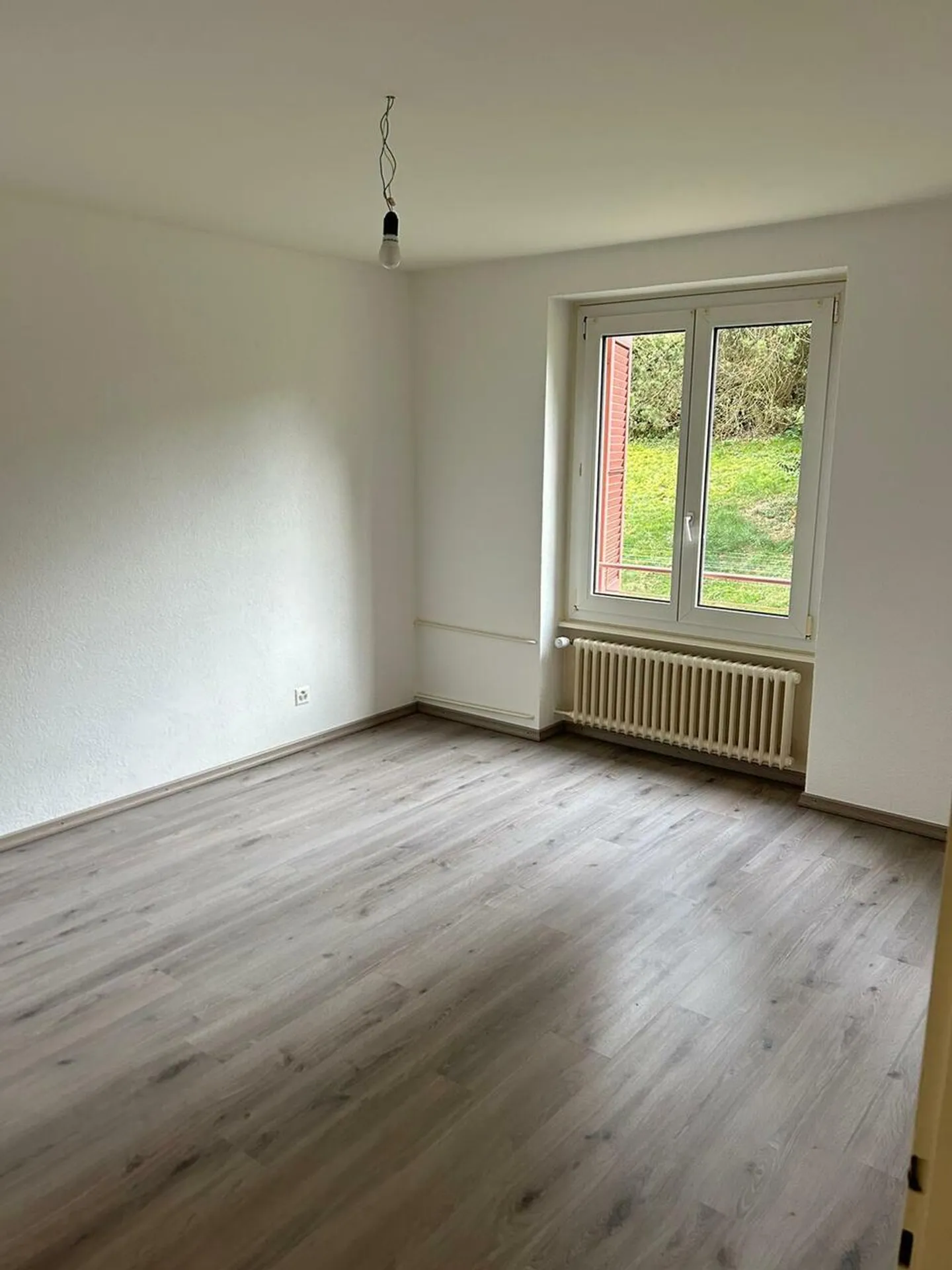 Appartamento ristrutturato e affascinante a Locle - Foto 5 di 5