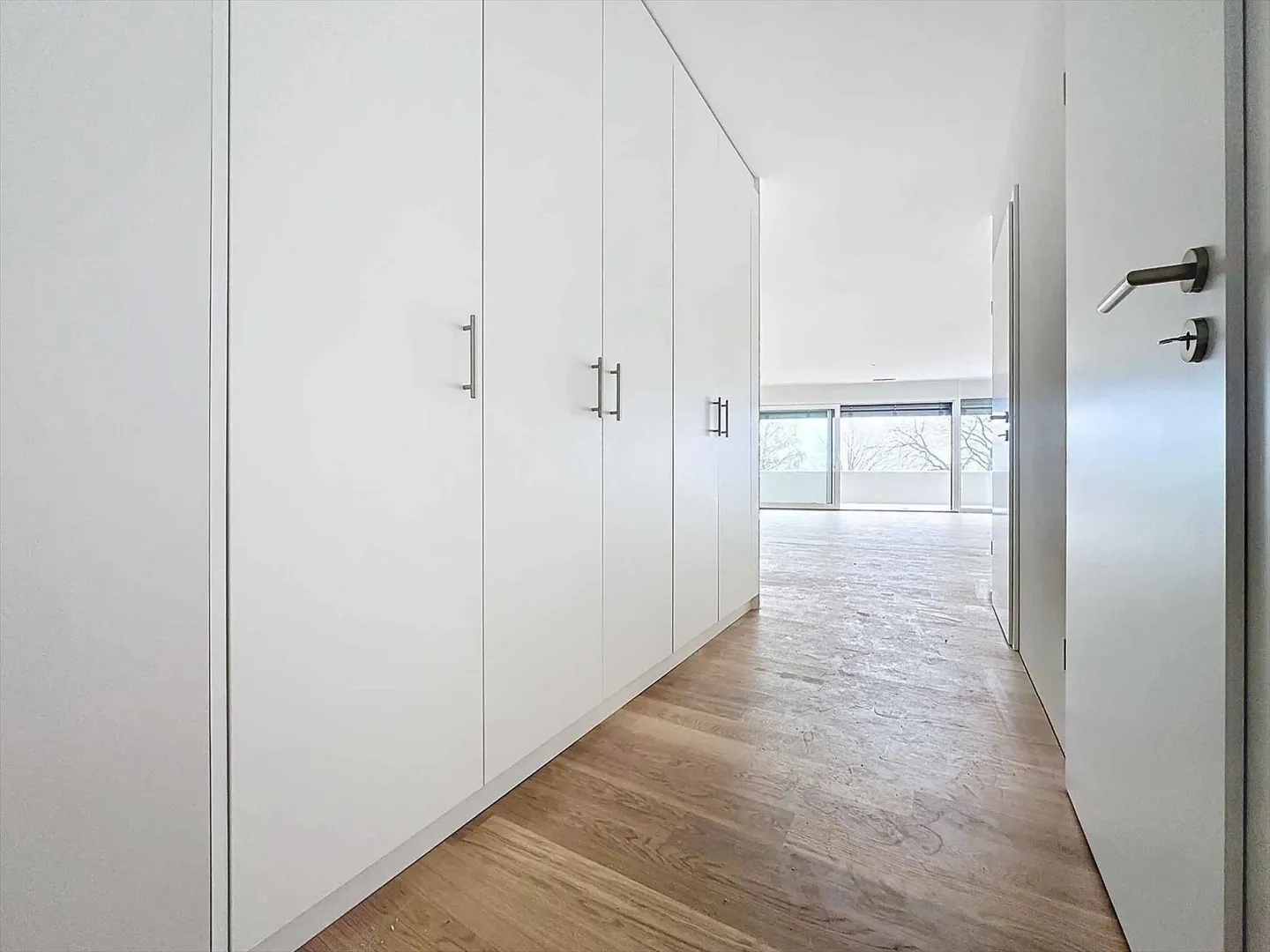 Geräumige Wohnung mit Seeblick - Foto 4 von 12
