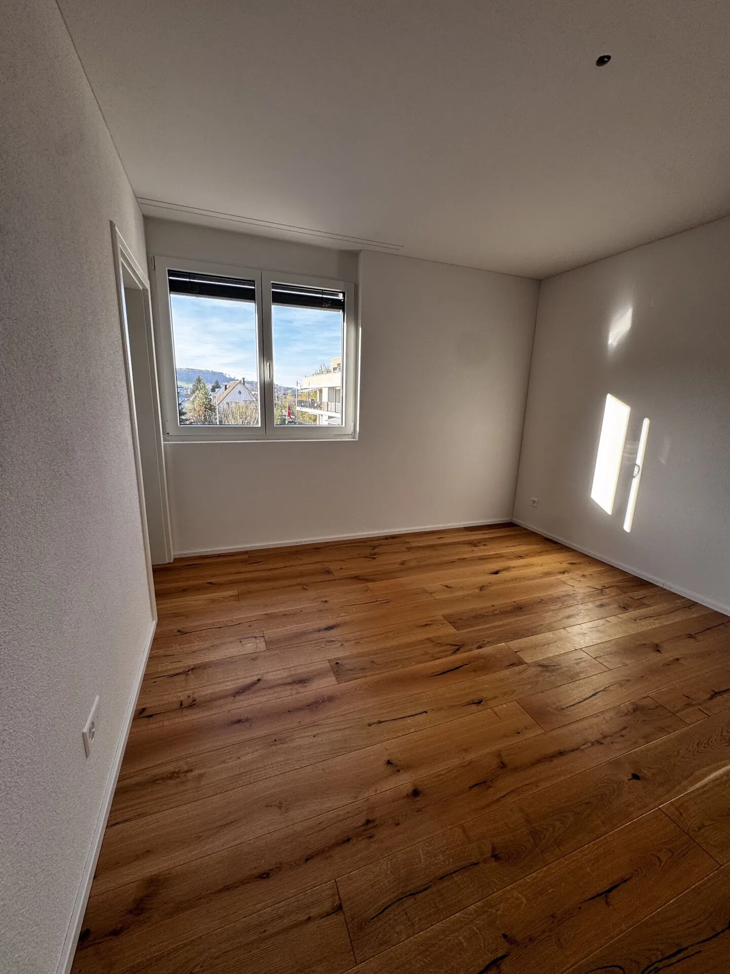 Sentirsi bene nel verde - Appartamento elegante di 4,5 stanze cerca residenti - Foto 8 di 10