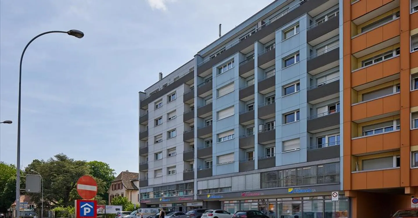 Immeuble mixte à louer - Photo 4 sur 4