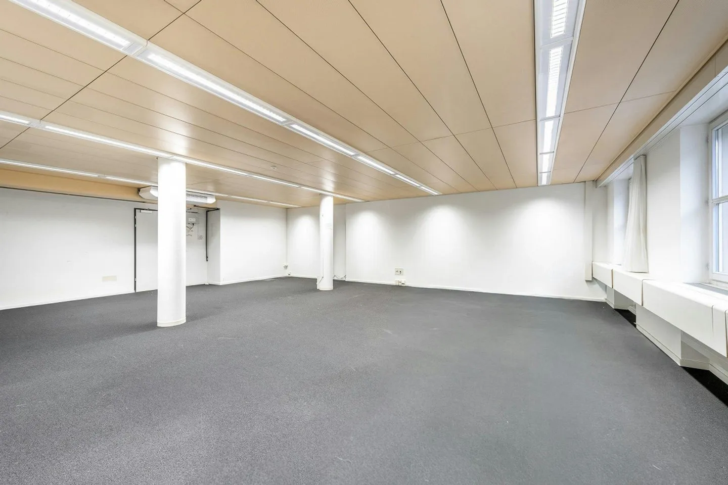 New office/practice space of approx. 100 m² on the 1st floor - right in the 'Stedtl... - Photo 6 of 13