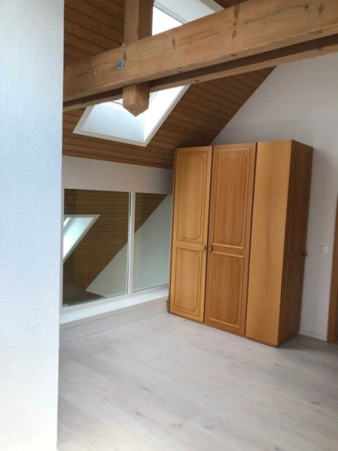 Appartement en duplex de 5,5 pièces sous les combles - Photo 11 sur 20