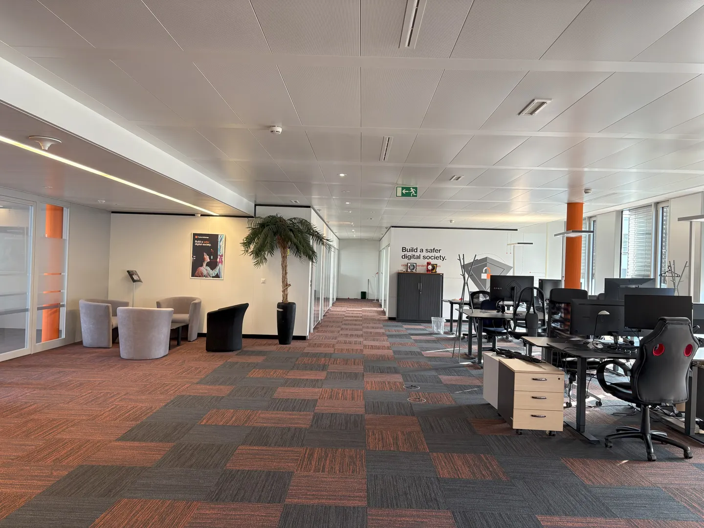 Bureau à louer - Photo 1 sur 4