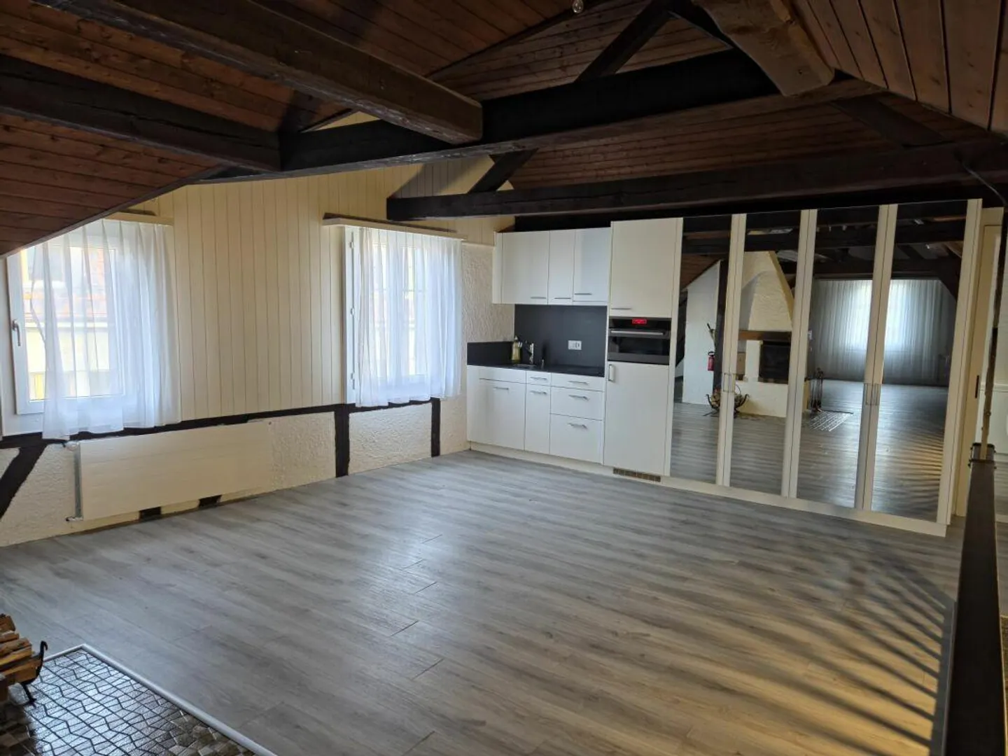 In affitto immediatamente, ampio studio vicino al centro... - Foto 2 di 3