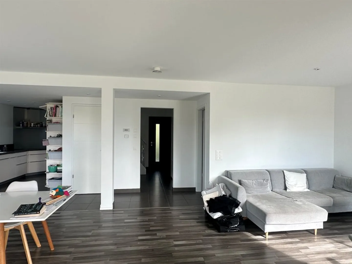Reihenhaus 5.5 Zimmer - Foto 3 von 13