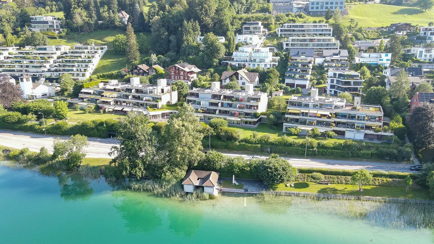 Appartement 2½ pièces avec vue magnifique et espace de baignade privé - Photo 17 sur 17