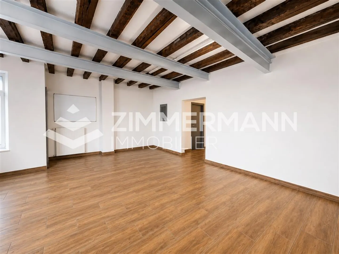 Espace Commercial Spacieux - Photo 9 sur 11